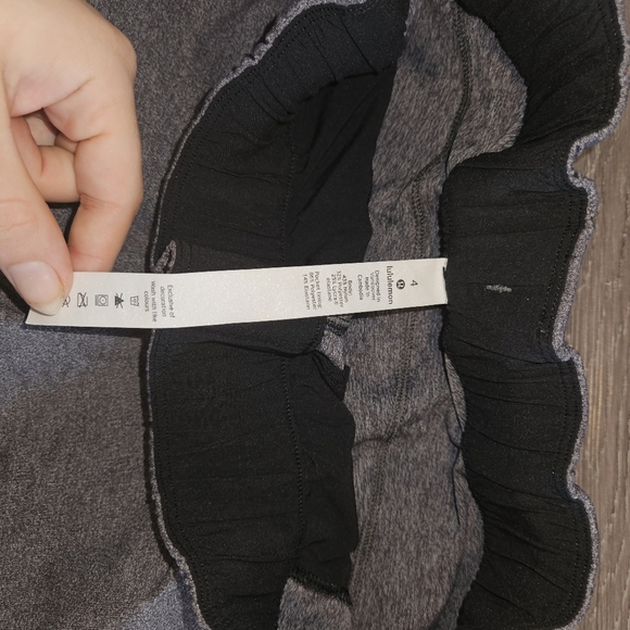 Lululemon Pants Size 4 On The Fly Full Length Solid Gray Womens - Picture 6 of 6